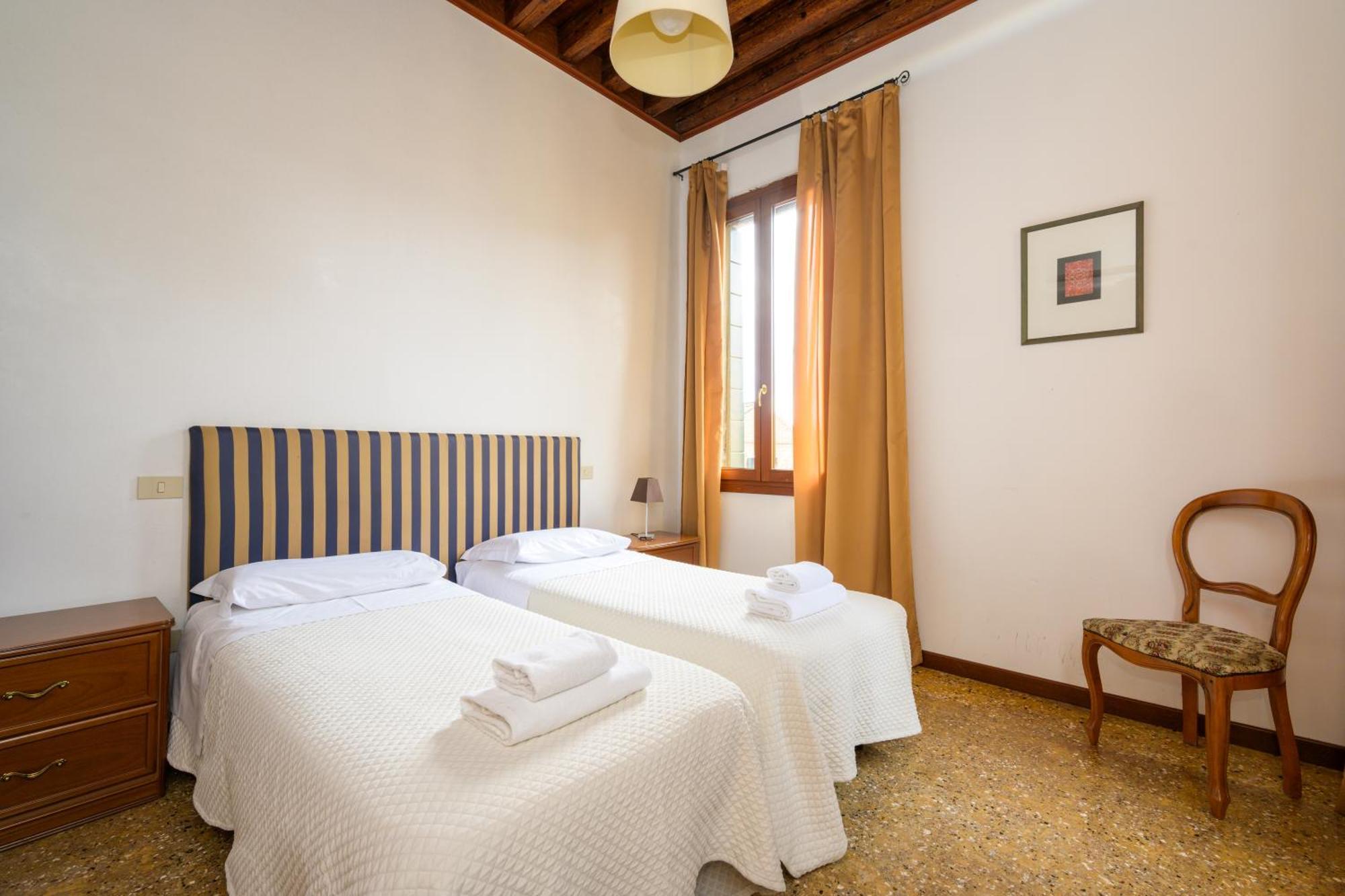 Appartamento San Trovaso Venezia Esterno foto