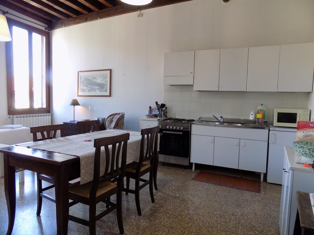 Appartamento San Trovaso Venezia Esterno foto